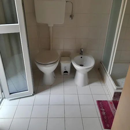 Casa Della Pace تْشيرنوبيو
